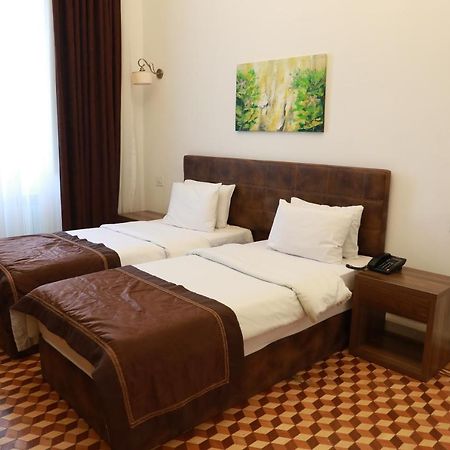 באקו Malakan Hotel מראה חיצוני תמונה