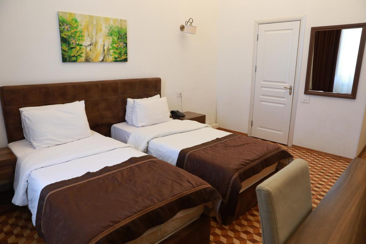 באקו Malakan Hotel מראה חיצוני תמונה