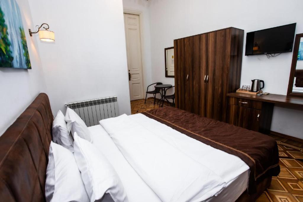 באקו Malakan Hotel מראה חיצוני תמונה
