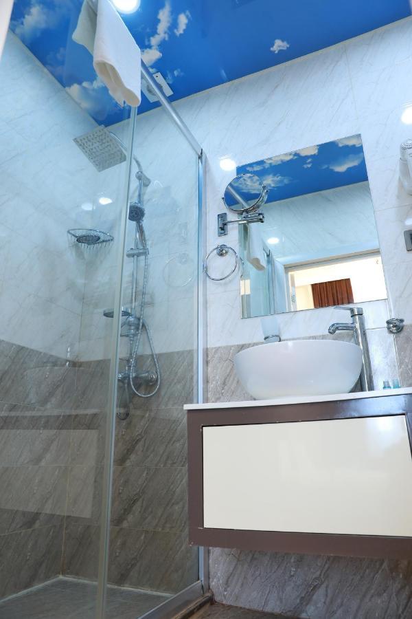 באקו Malakan Hotel מראה חיצוני תמונה